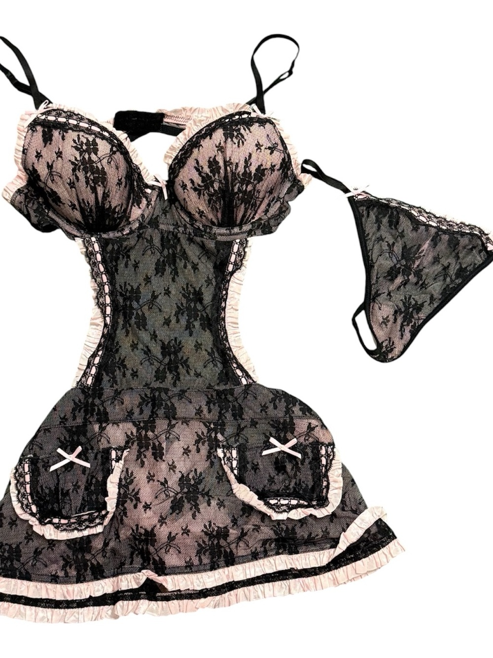 New VTG Black Lace & pink ruffle lingerie set